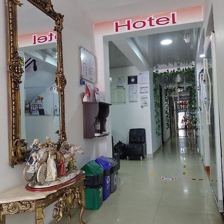 Hotel Plaza Centro Florencia  Extérieur photo